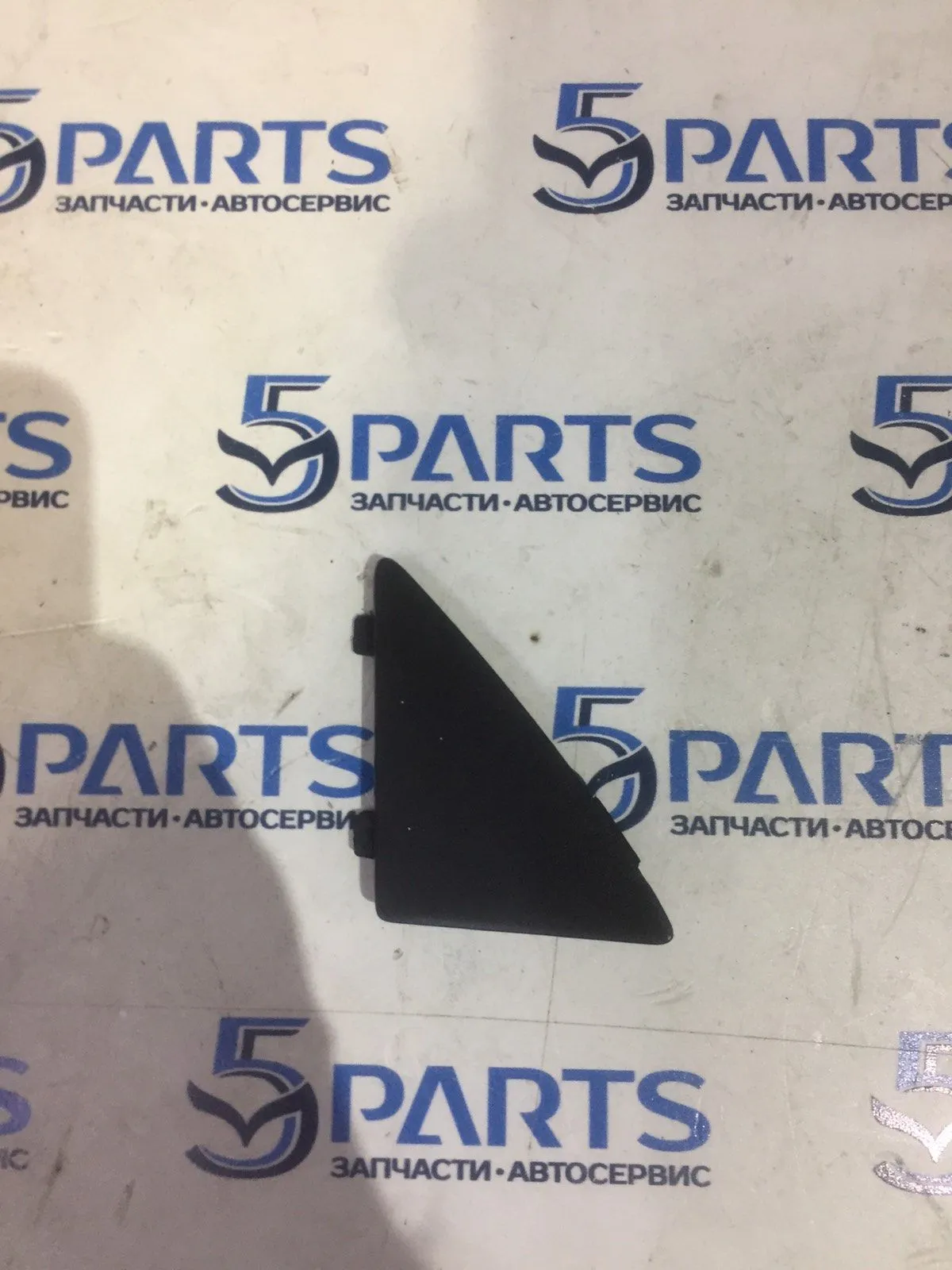 Заглушка решетки бампера левая M3 (BM) 2014-2017