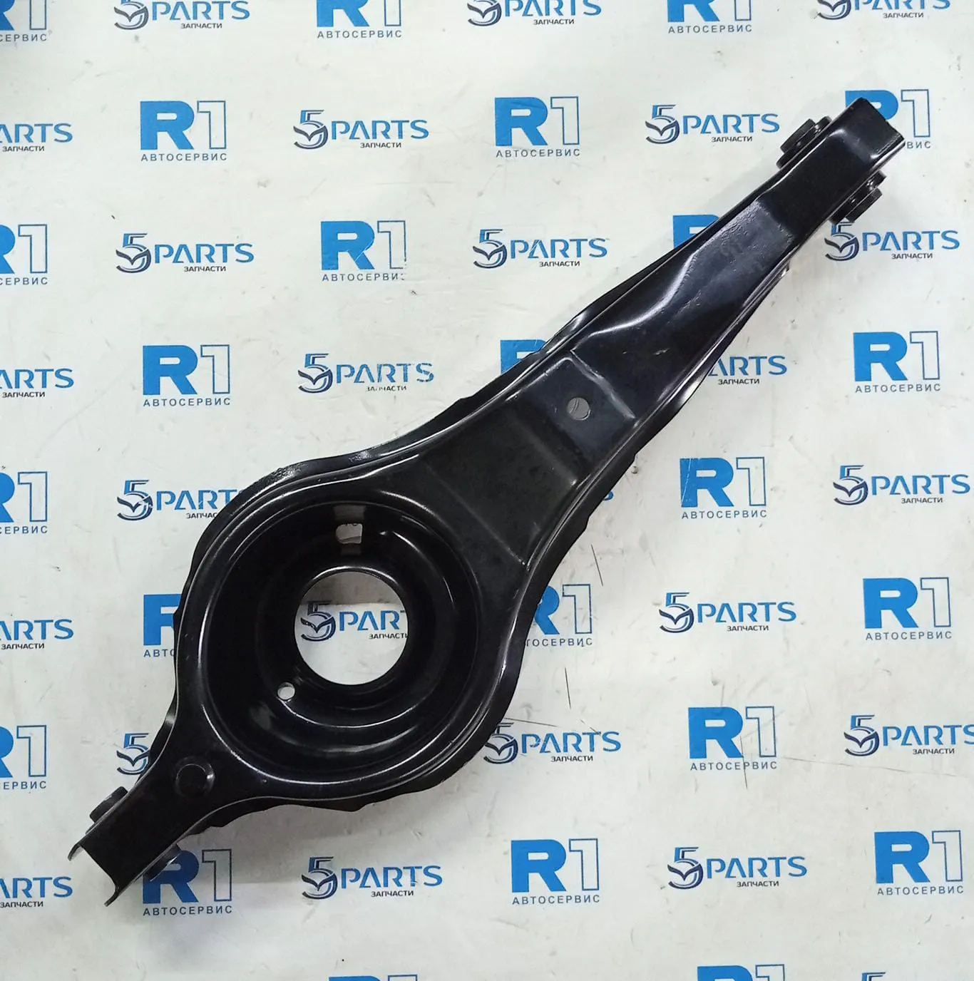 Рычаг задний под пружину M3, M5 2003-2013