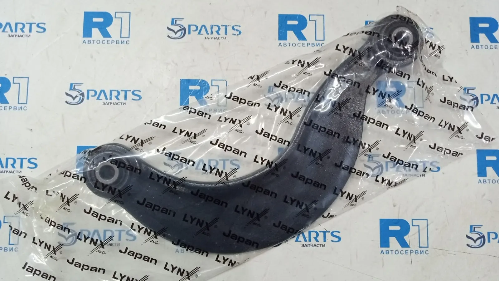 Рычаг задний серпообразный M3, M5 2003-2015