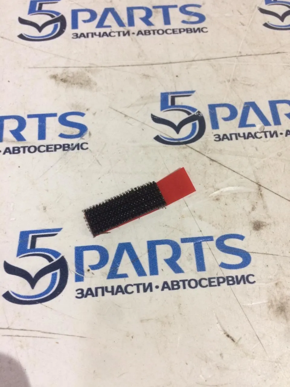 Уплотнитель молдинга стекла MPV