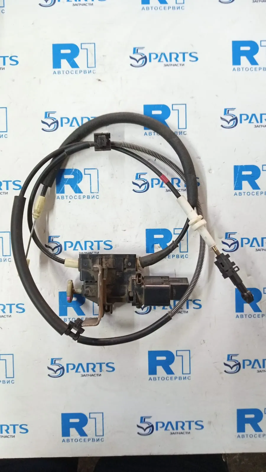 Трос блокировки кулисы АКПП M6 (GG) 2005-2007