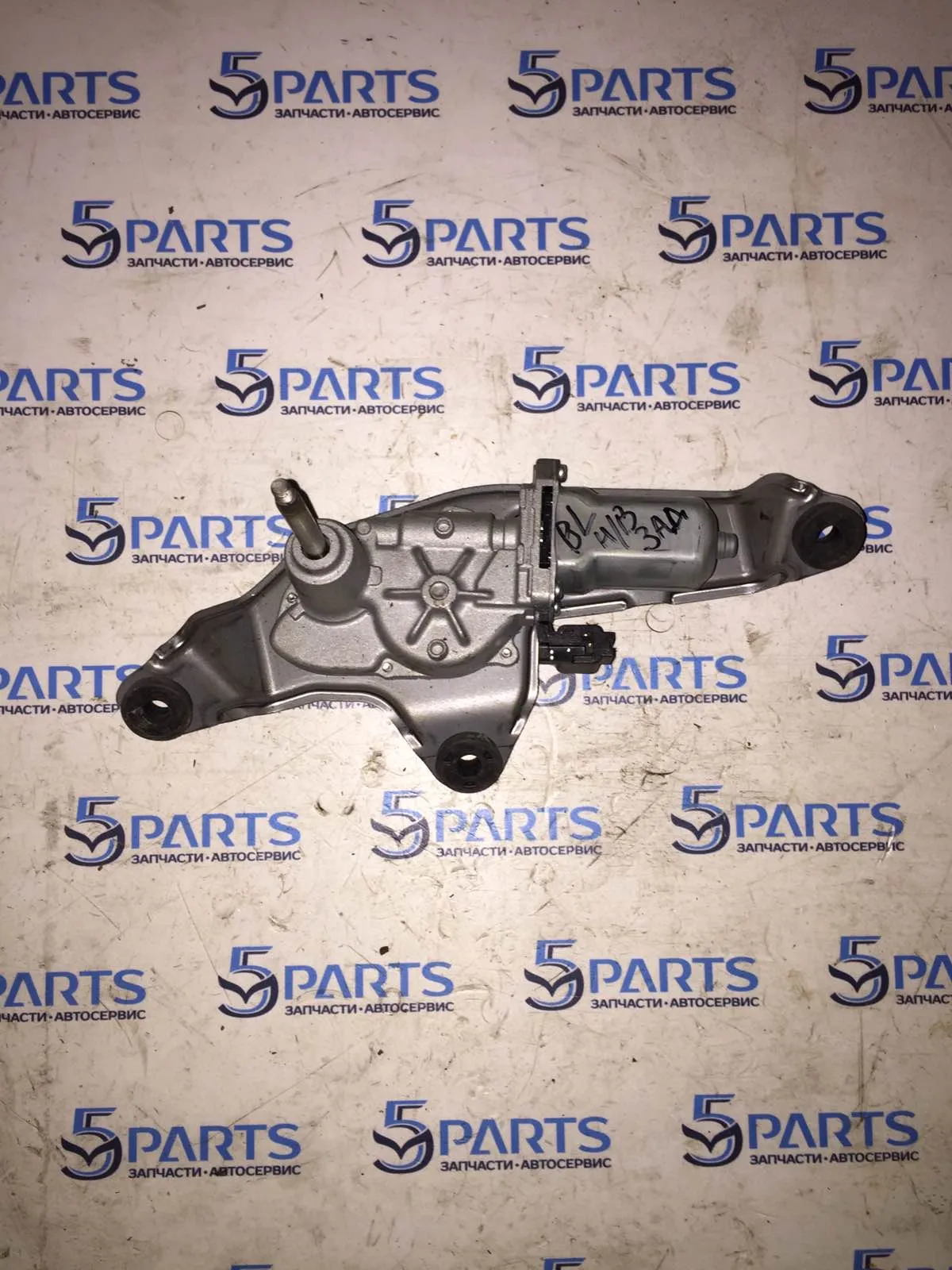 Мотор стеклоочистителя заднего M3 (BL) 2009-2012