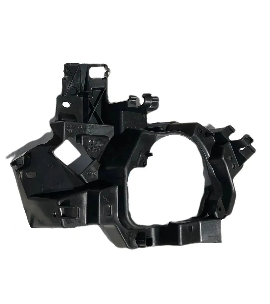 Кронштейн ПТФ правой M6 (GJ) 2012-2017