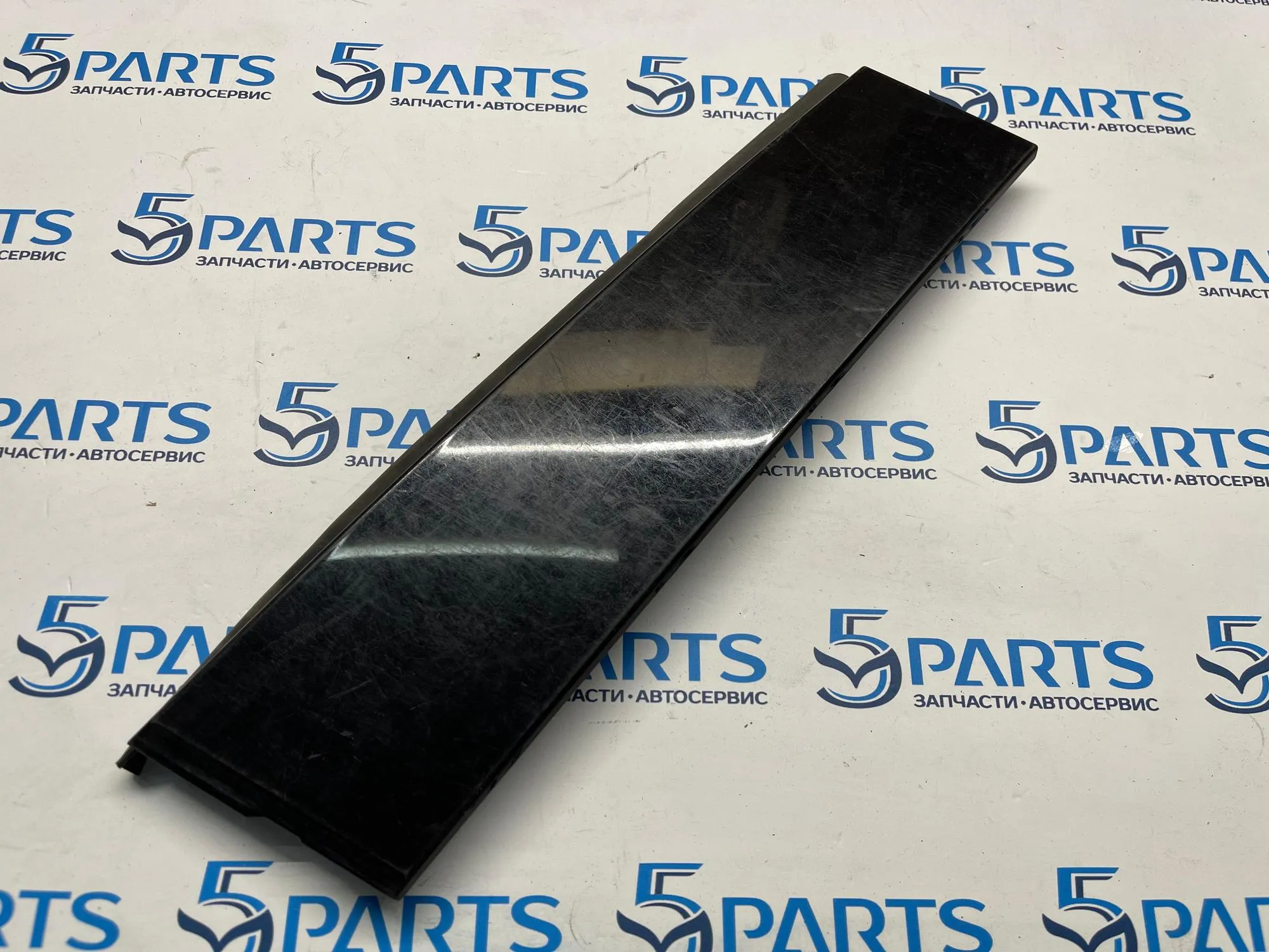 Молдинг задней левой двери M6 (GJ) 2012-2022