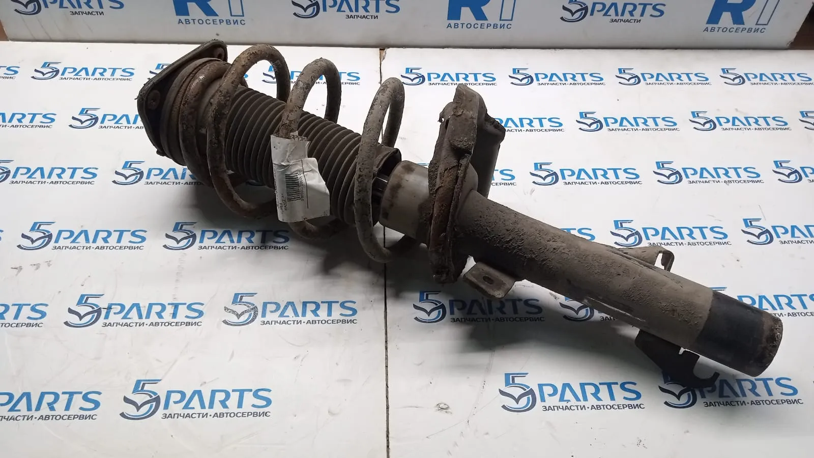 Амортизатор передний правый (стойка) M3 (BK,BL), M5