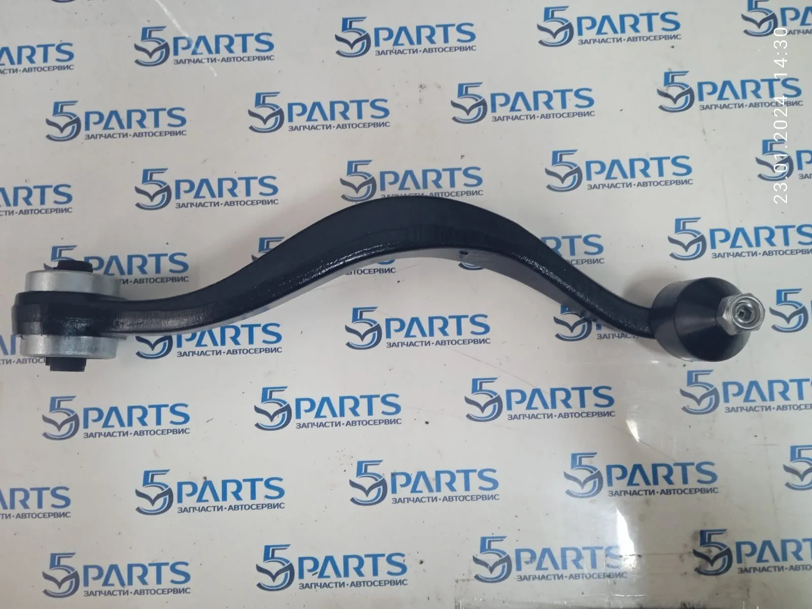 Рычаг передний левый кривой M6 (GG) 2002-2007