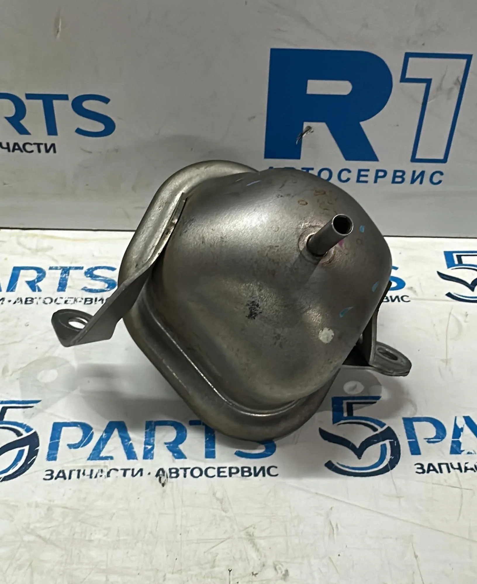 Бачок вакуумный M3, M6, CX-5 (SH) 2.2 Disel