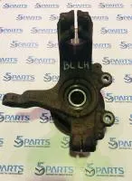 Кулак поворотный левый M3 (BL) 2009-2012 купить в Москве