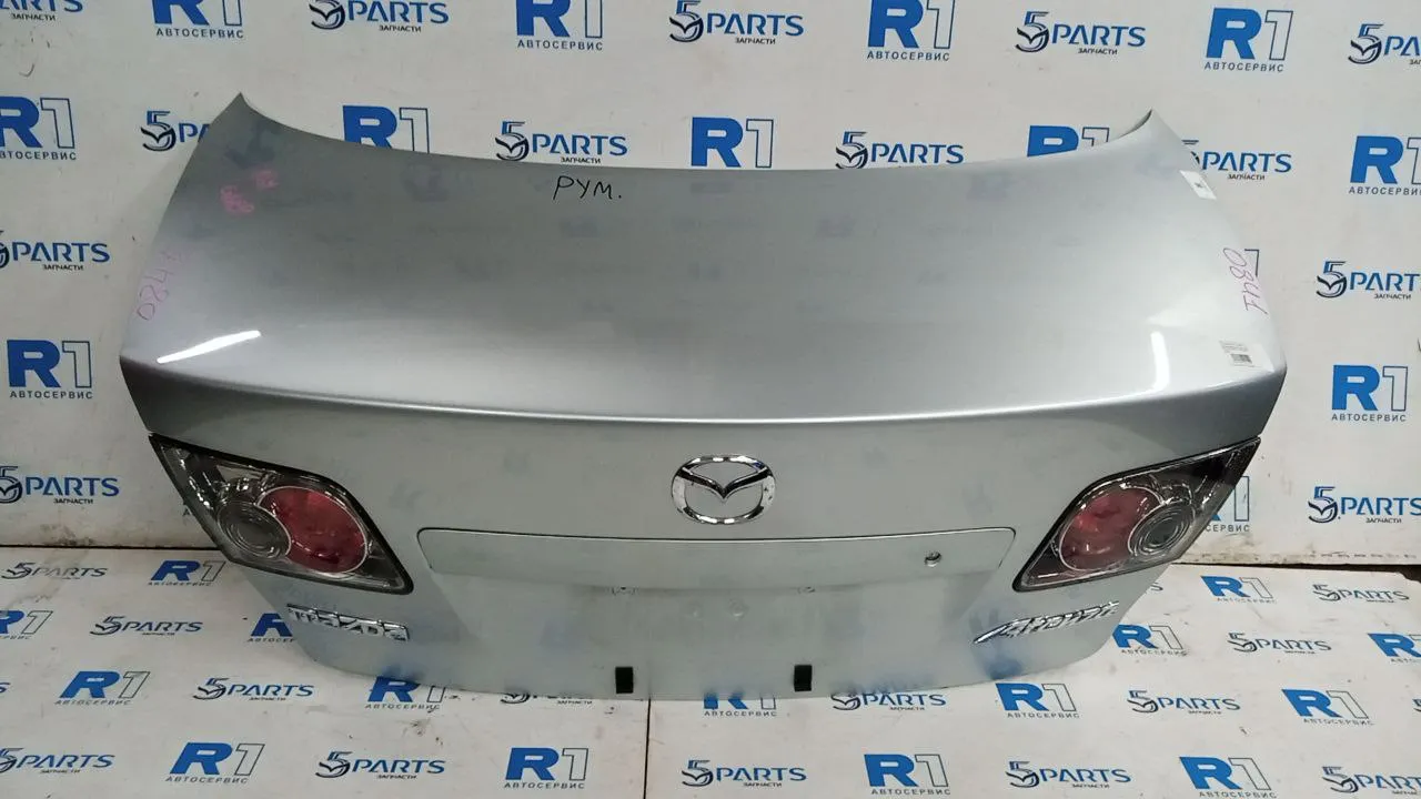 Крышка багажника M6 (GG) SDN 2002-2007