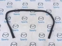 Уплотнитель капота M6 (GG) 2002-2007 купить в Москве