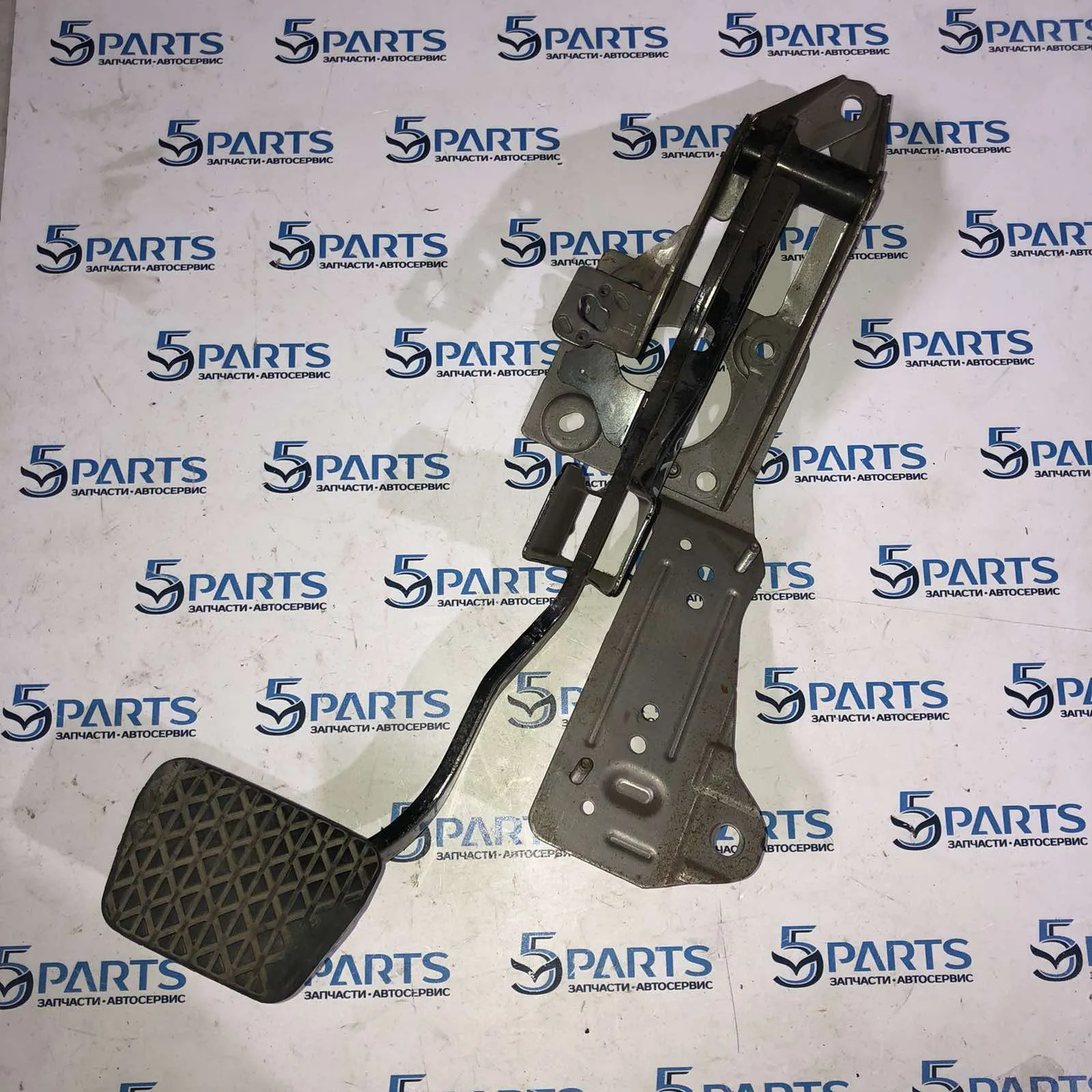 Педаль тормоза M3 (BL) 2009-2012