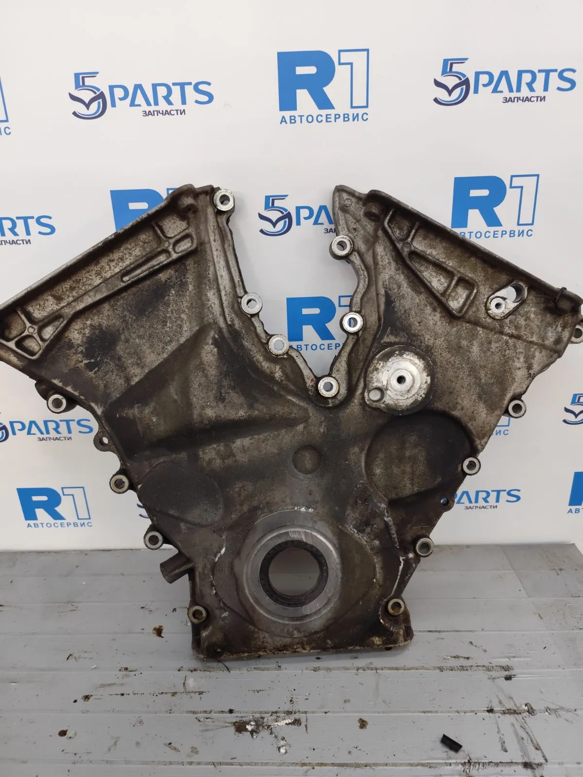 Крышка ГРМ  MPV (LW) 2001-2005