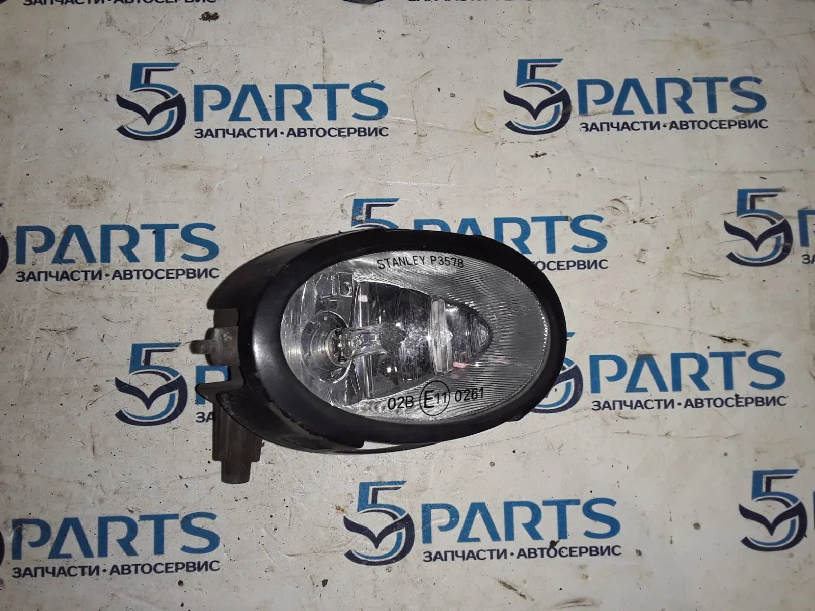 Фара противотуманная правая M3 (BK) SDN 2002-2006