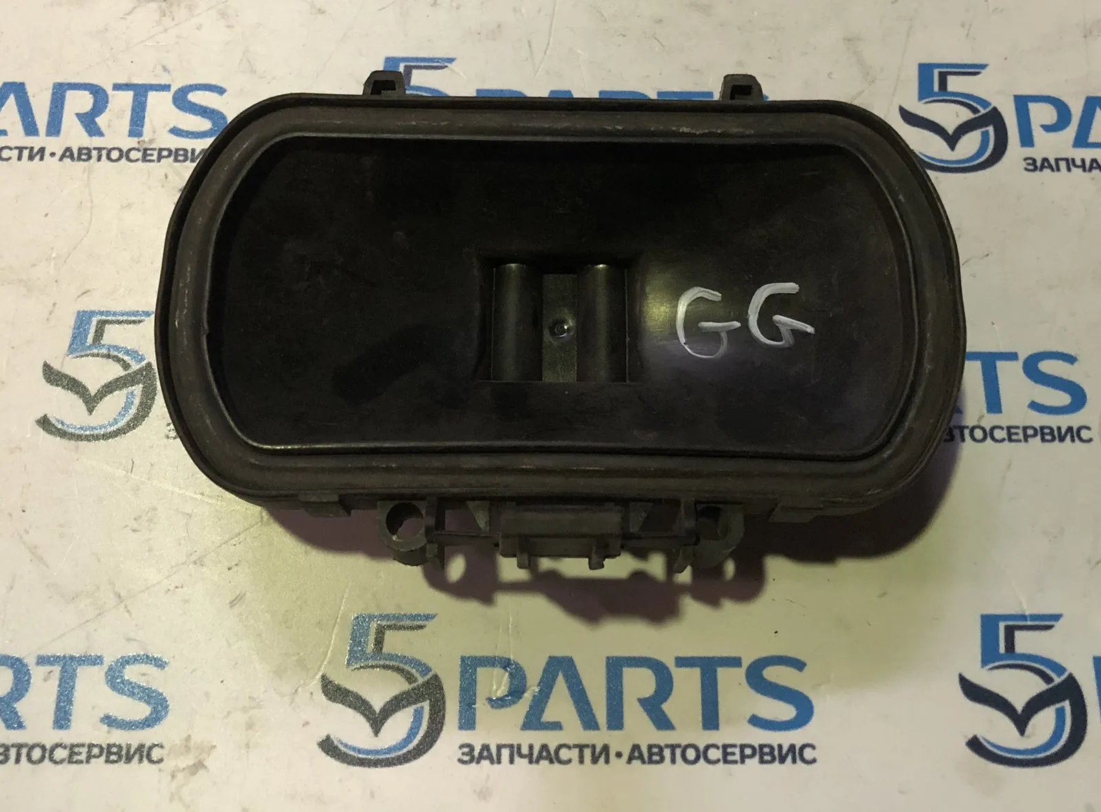 Крышка фары дальнего света M6 (GG) 2002-2007