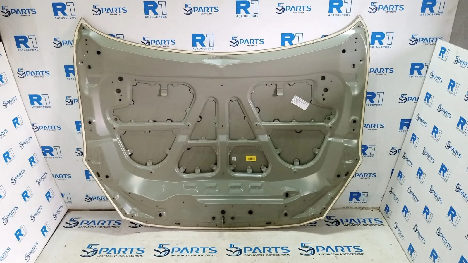 Капот M3 (BM) 2013-2015