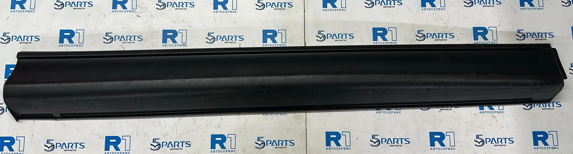 Молдинг двери передней правой нижний CX5 (KF) 2023-2025