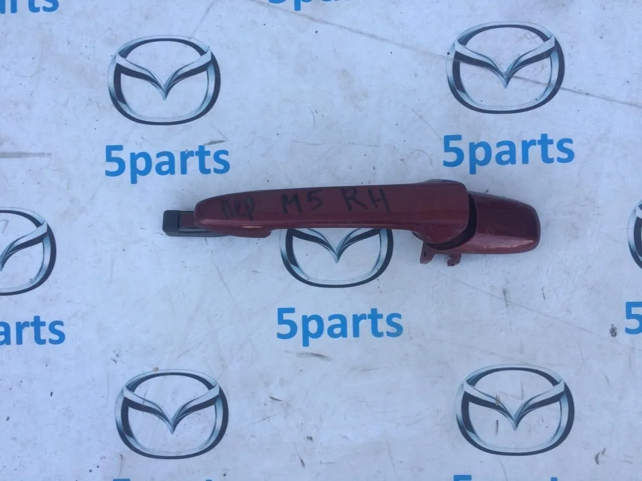 Ручка двери передней правой M3, M5, M6