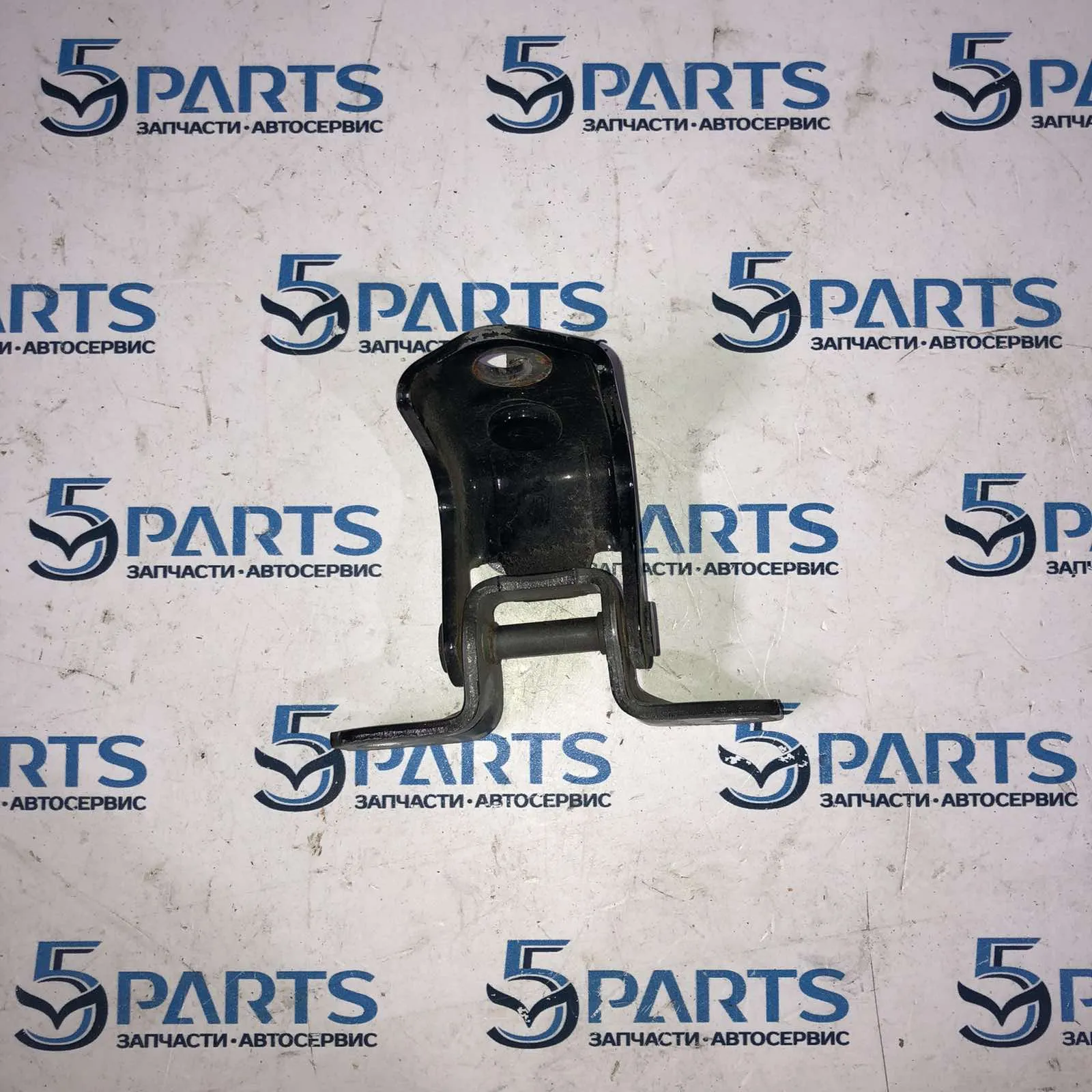 Петля двери задней правой нижняя M2 (DE), M3 (BL), CX-7, CX-9