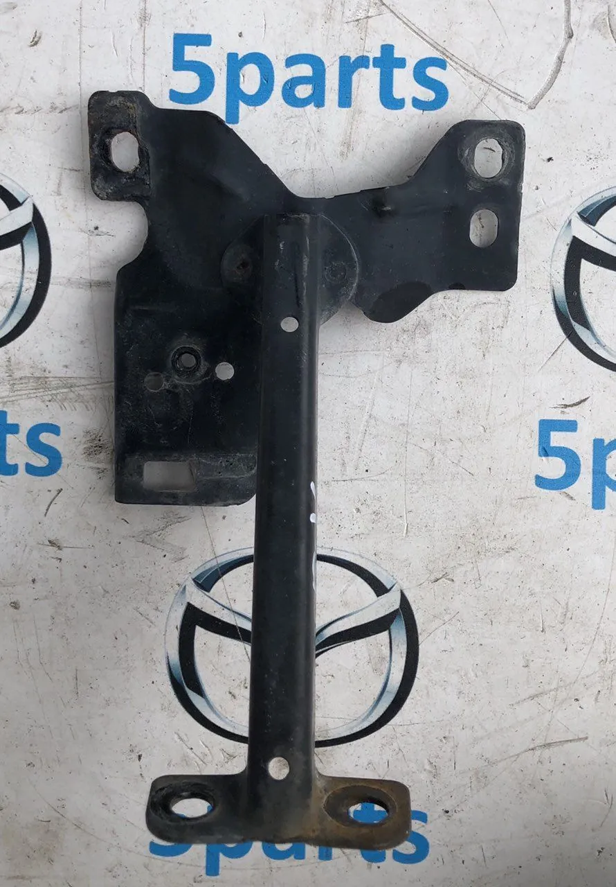 Стойка замка капота M3 (BK) 2003-2009