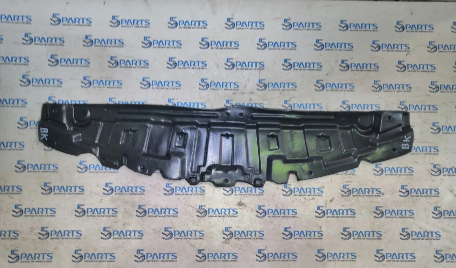 Пыльник бампера переднего M3 (BK) 2003-2009