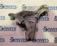 Кронштейн крыла переднего правого M3 (BL) 2009-2013 купить в Москве