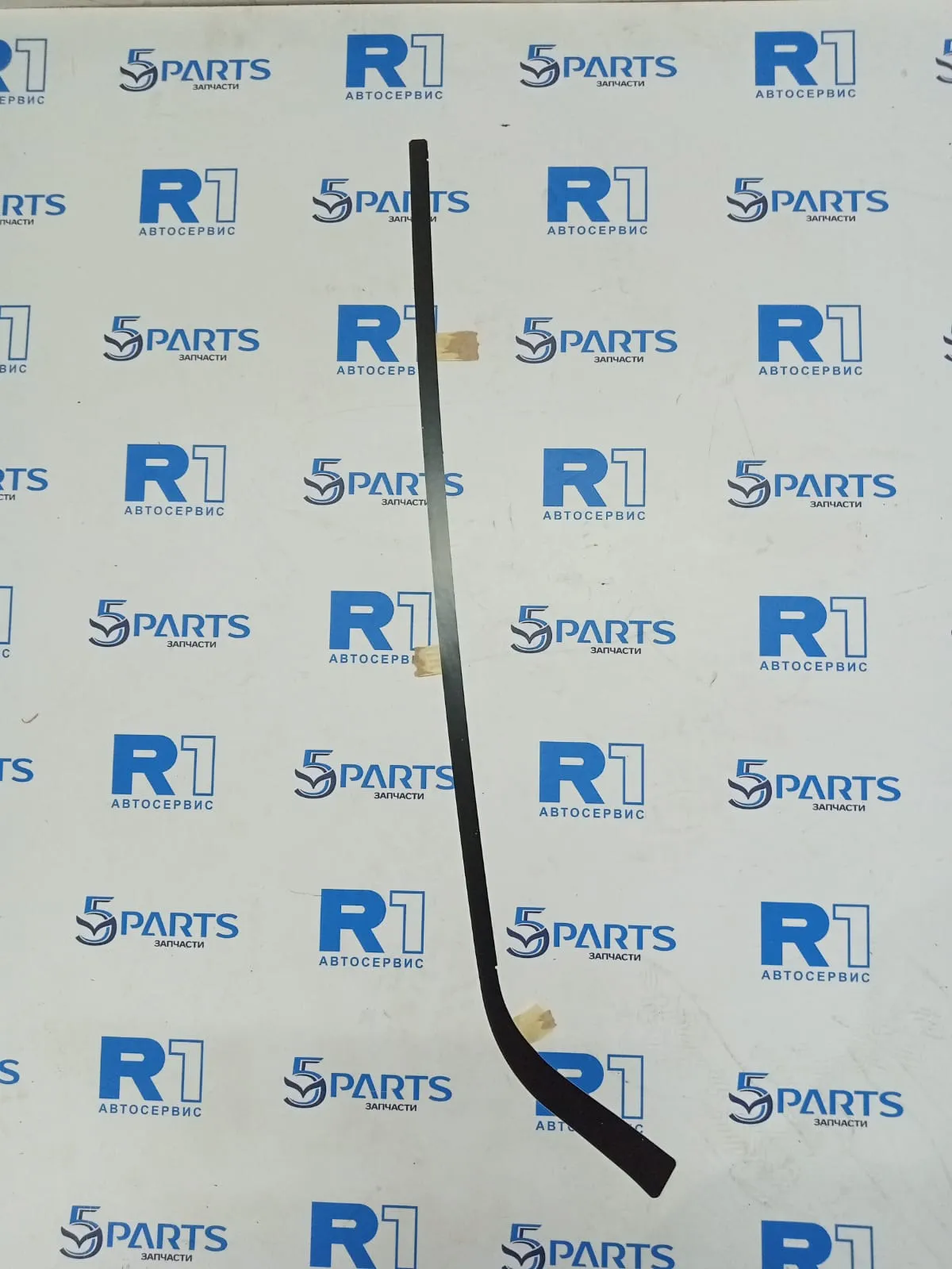 Наклейка двери задней левой M6 (GJ) 2012-2022