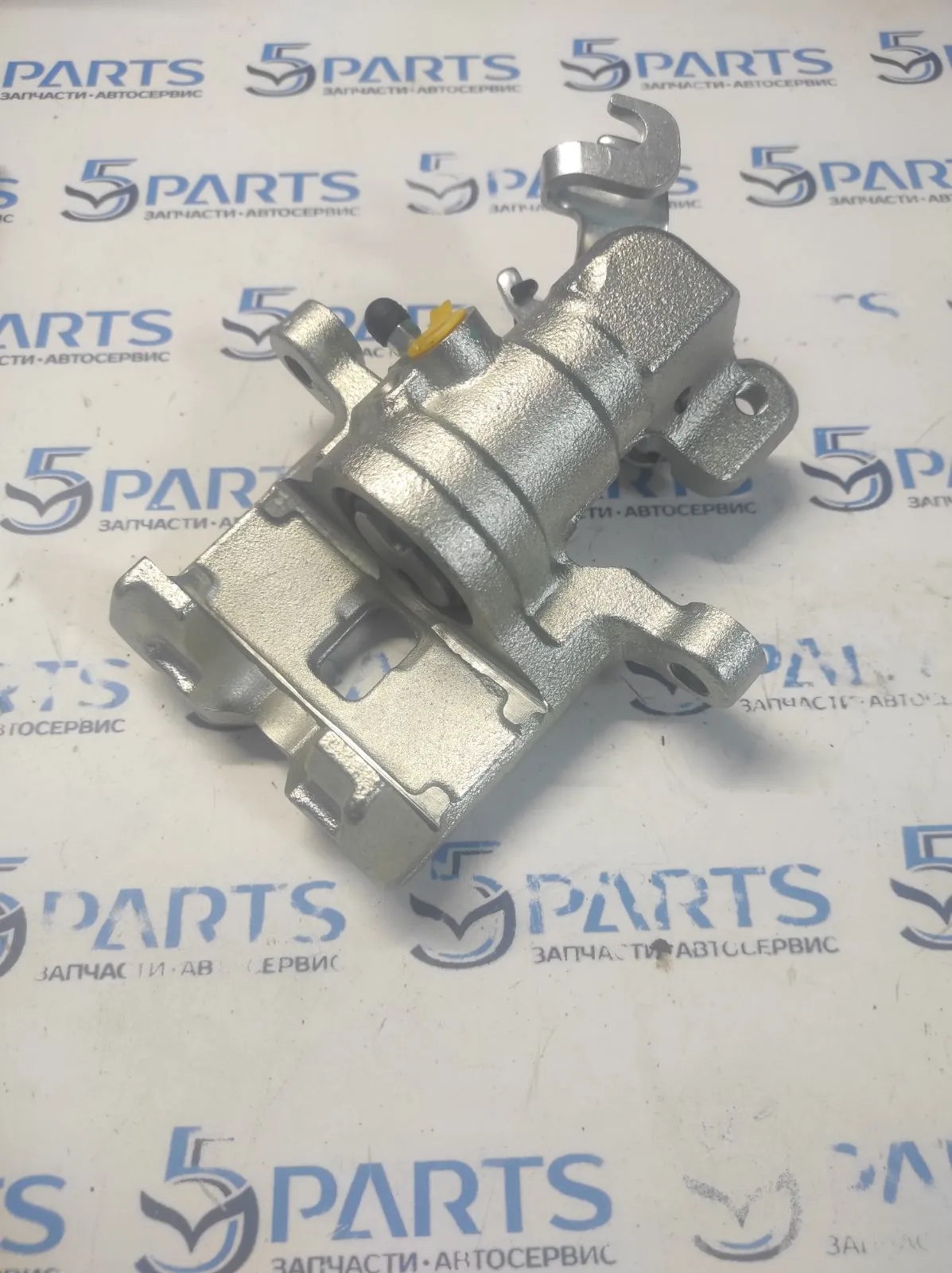 Суппорт тормозной задний левый M6 (GG,GH) 2002-2012