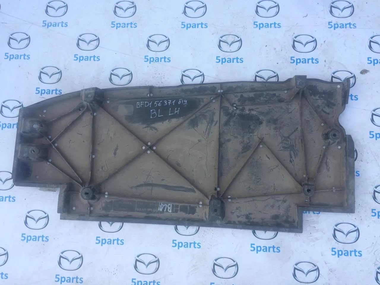 Защита днища левая M3 (BL) 2009-2012