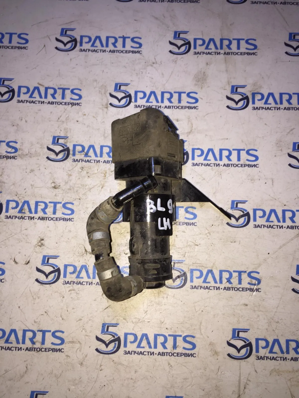 Насос омывателя фар левый M3 (BL) 2009-2011 