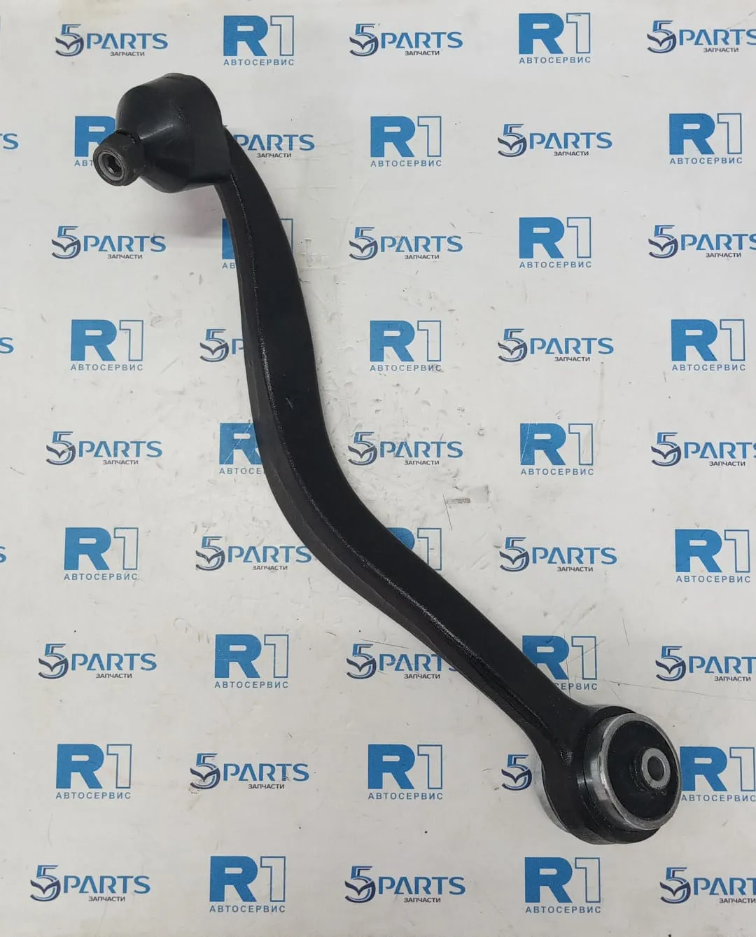 Рычаг передний левый кривой M6 (GG) 2002-2007