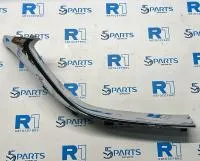 Молдинг решетки радиатора нижний правый CX9 (TС) 2017-2022 купить в Москве