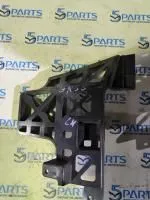 Кронштейн бампера центральный левый M3 (BK) HB 2006-2009 купить в Москве