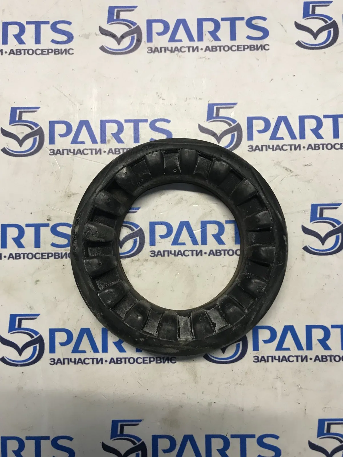 Опора пружины задней M3 , M5 , CX7