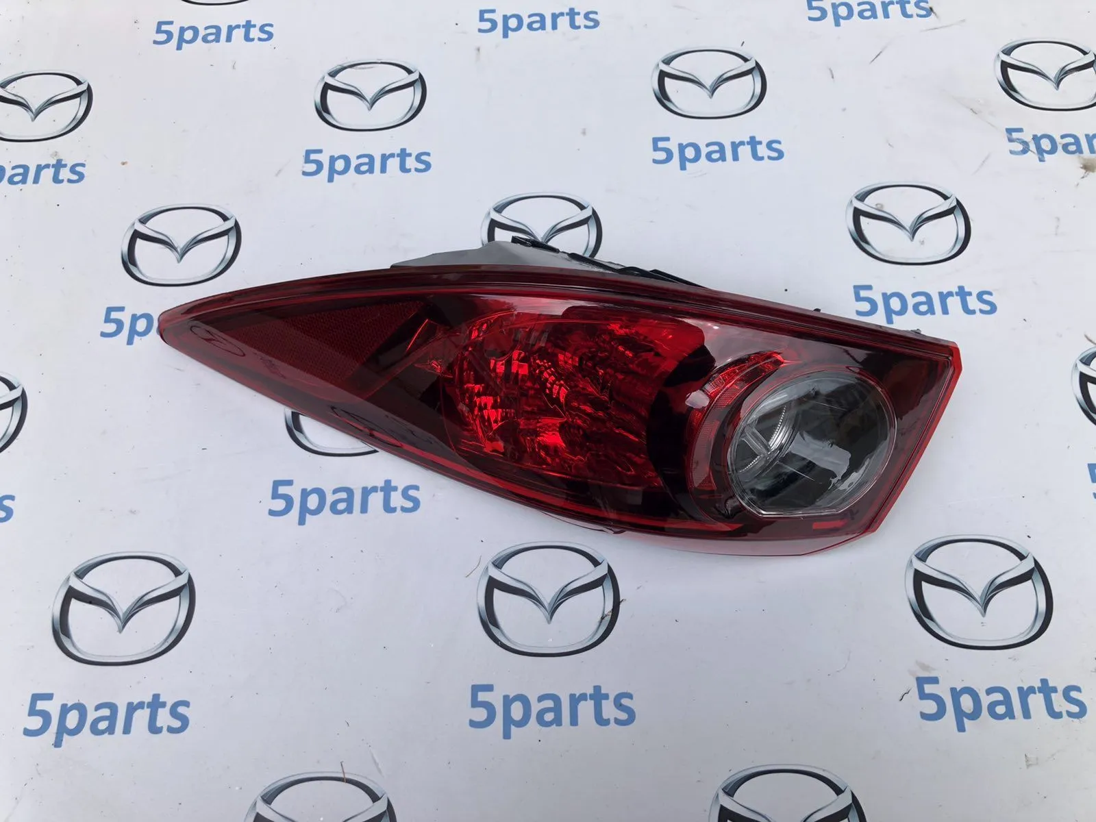 Фонарь внешний правый M3 (BM) SDN 2013-2016