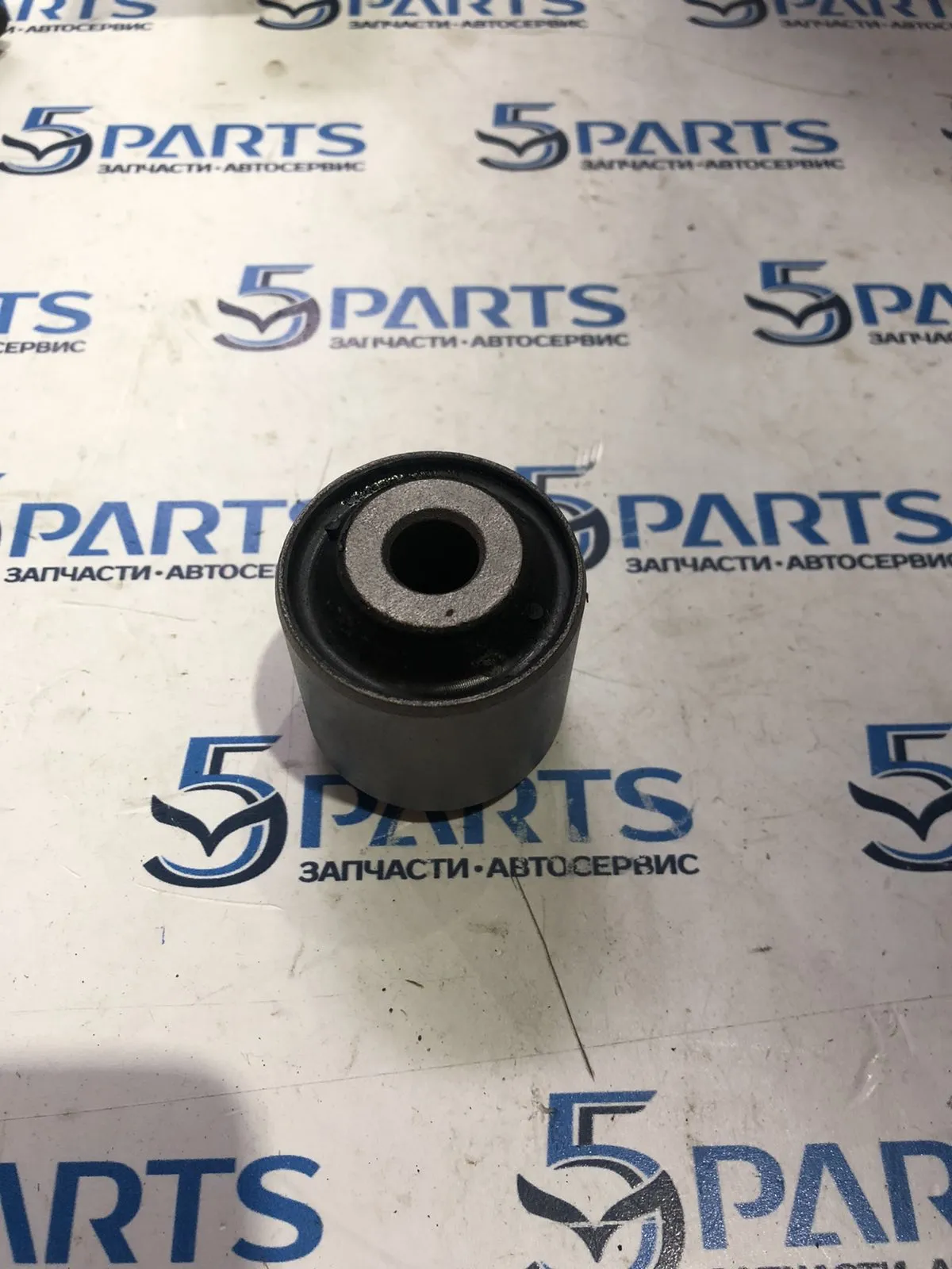 Сайлентблок рычага прямого передний M6 (GG) 2002-2007