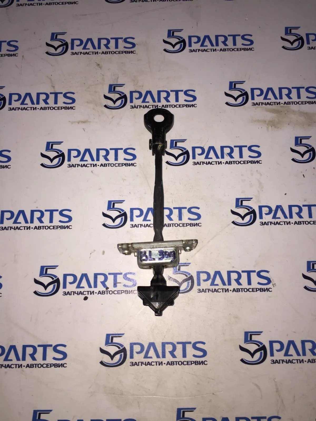 Ограничитель двери задний  M3 (BL) 2009-2013