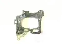 Кронштейн ПТФ правой M3 (BK) HB 2006-2009 купить в Москве