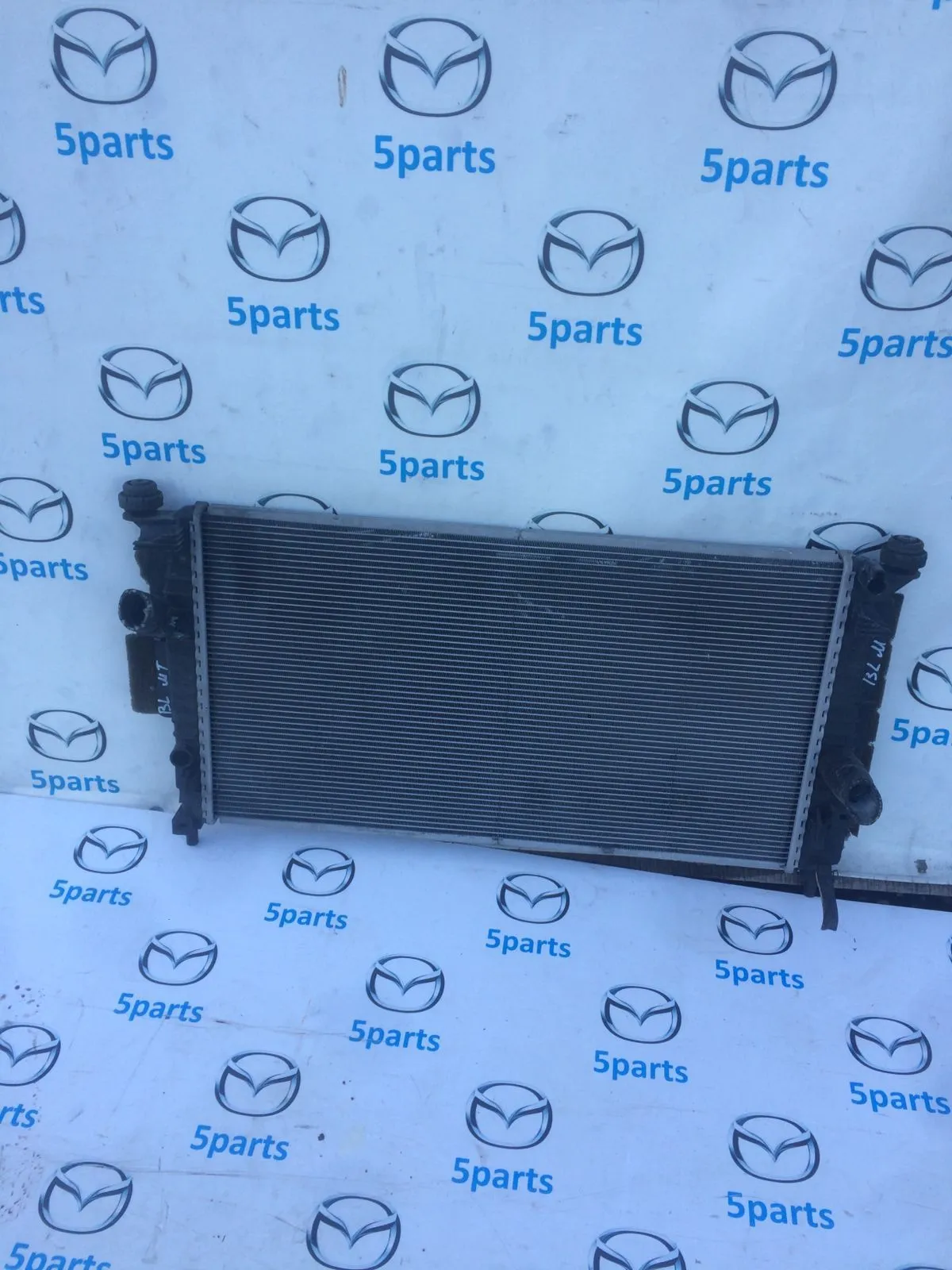 Радиатор охлаждения M3 (BL) 2009-2012 МТ