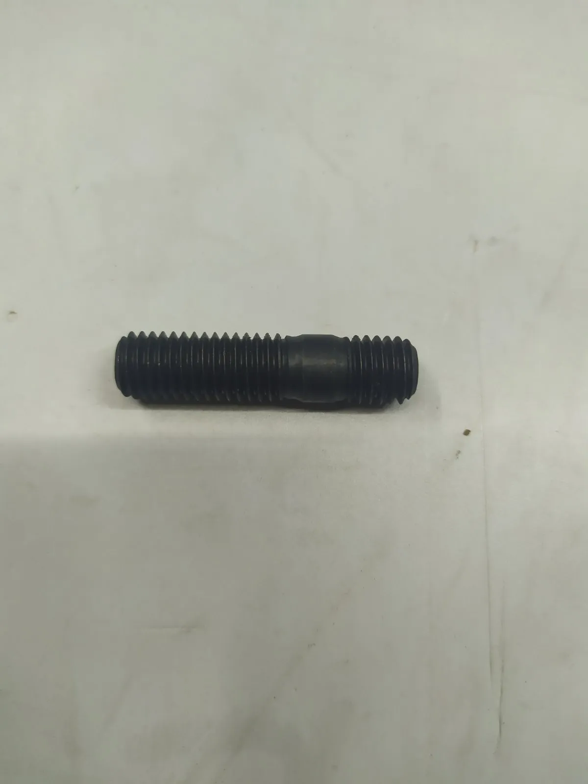 Шпилька крепления турбины 2,3 TURBO