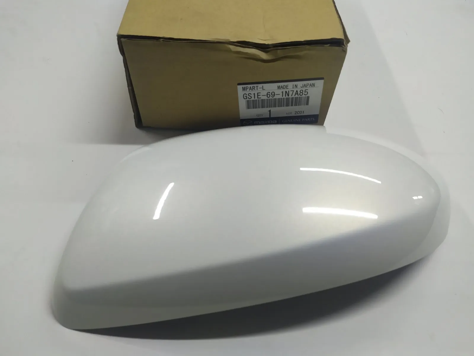 Крышка зеркала левого M2, M3, M6