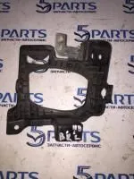 Кронштейн ПТФ левой M3 (BK) HB 2006-2009 купить в Москве