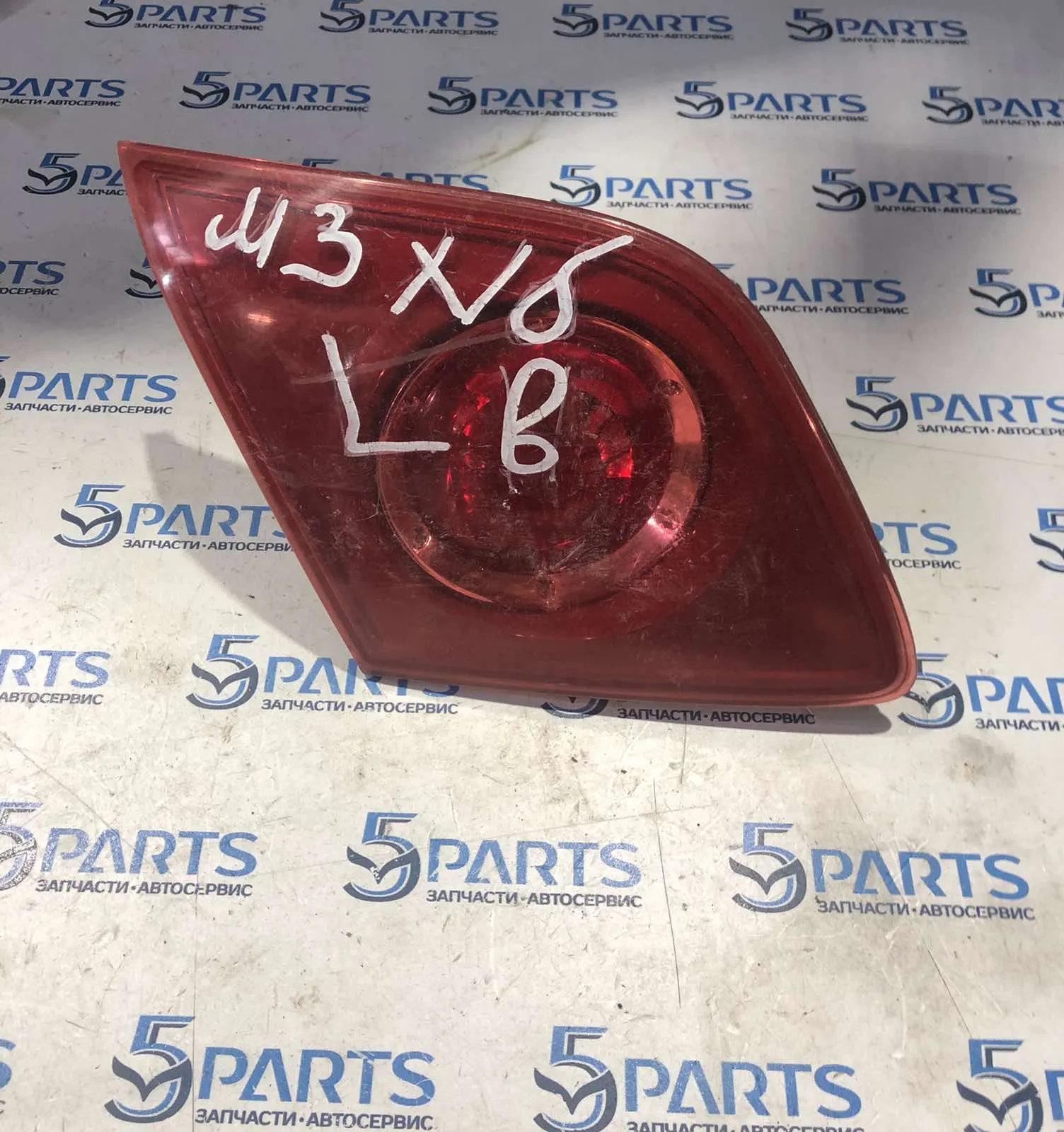 Фонарь внутренний левый M3 (BK) HB 2003-2004