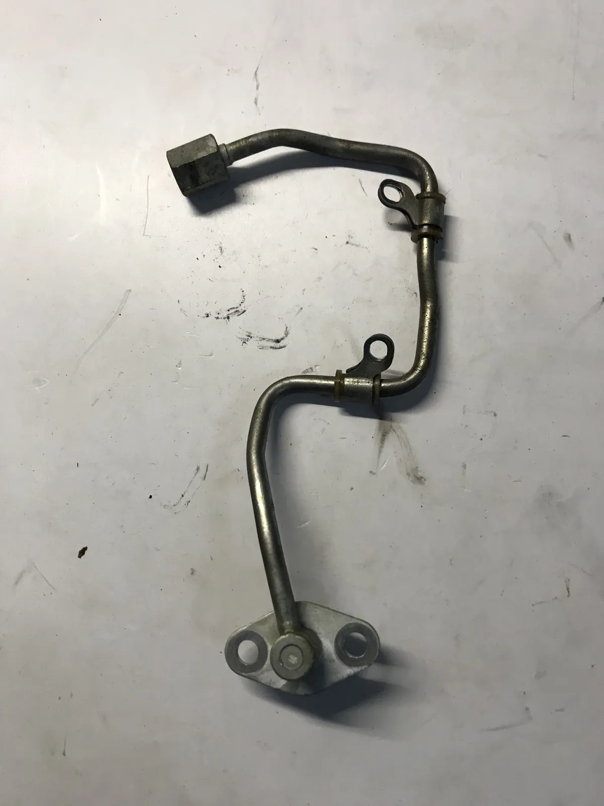 Трубка топливная M3, M5, M6, CX-7