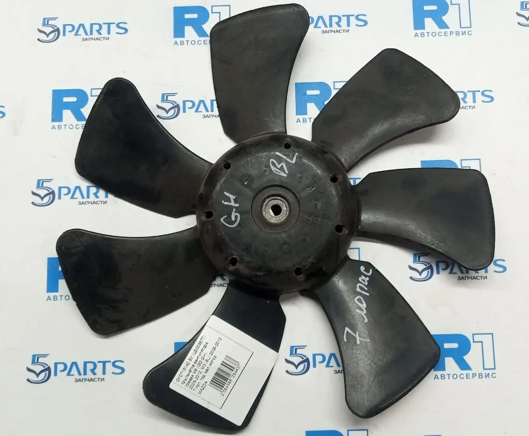 Крыльчатка вентилятора правая M6 (GG;GH) 2005-2012, M3 (BL) 2009-2013