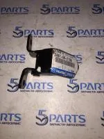 Петля двери передней левой нижняя  M2 (DE,DJ), M3 (BM,BL), M6 (GH,GJ,GL), CX-5 (KE,KF), CX-3 (DK) купить в Москве