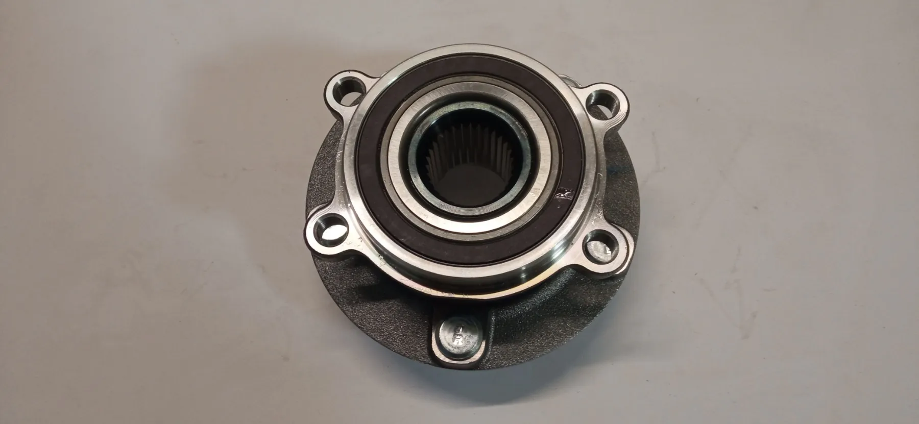 Ступица передняя (с подшипником) CX-5 (KE), M6 (GJ,GL) 2012-2022