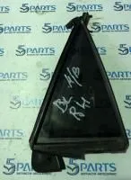 Стекло двери задней правой (форточка) M3 (BL) HB 2009-2012 купить в Москве