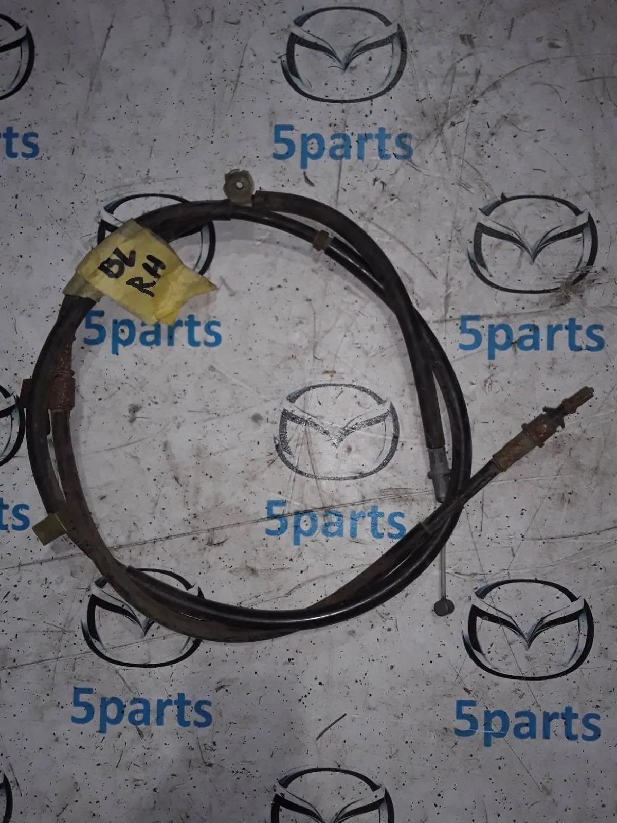 Трос ручного тормоза правый M3 (BL) 2009-2013