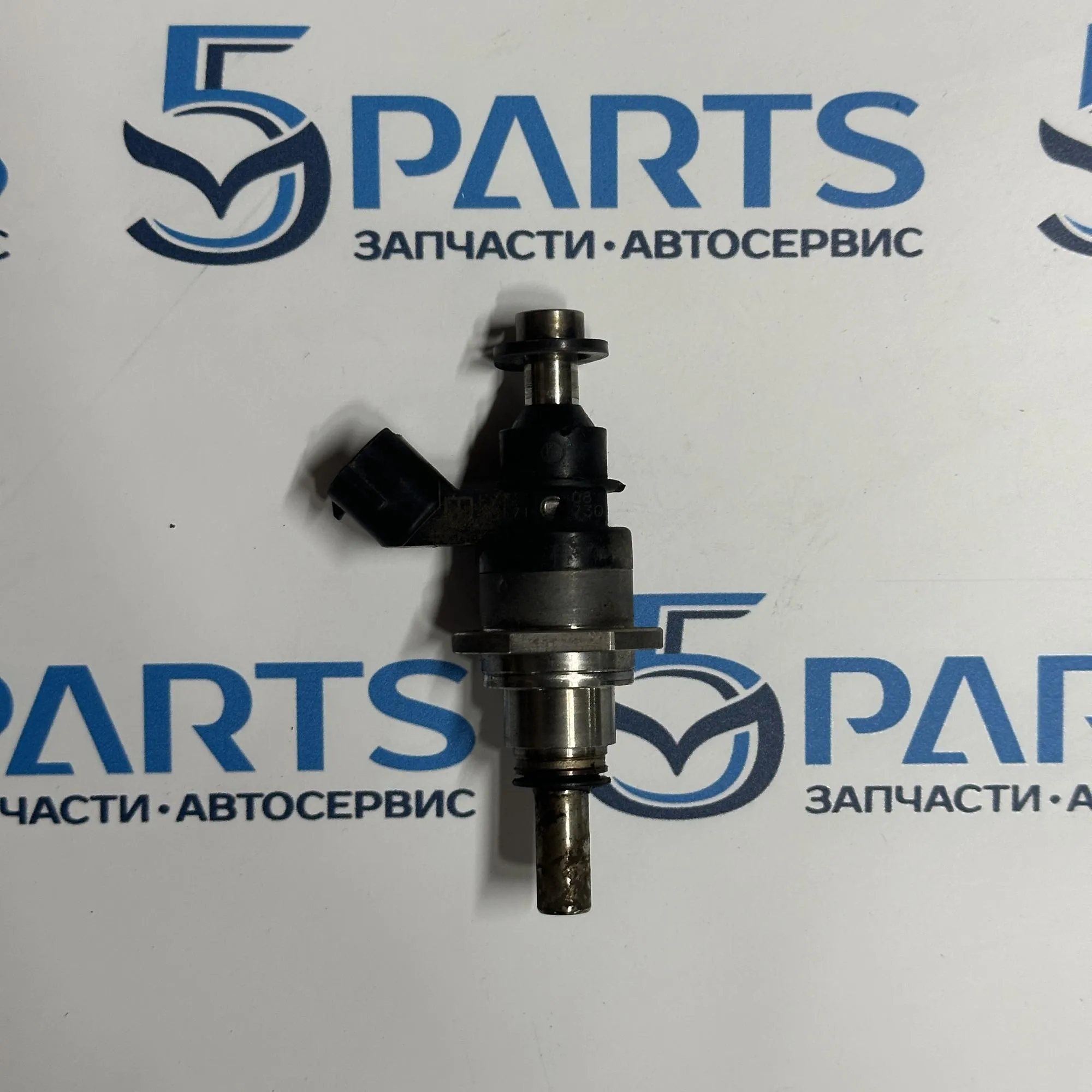 Форсунка топливная M3, M6, CX-7 2.3