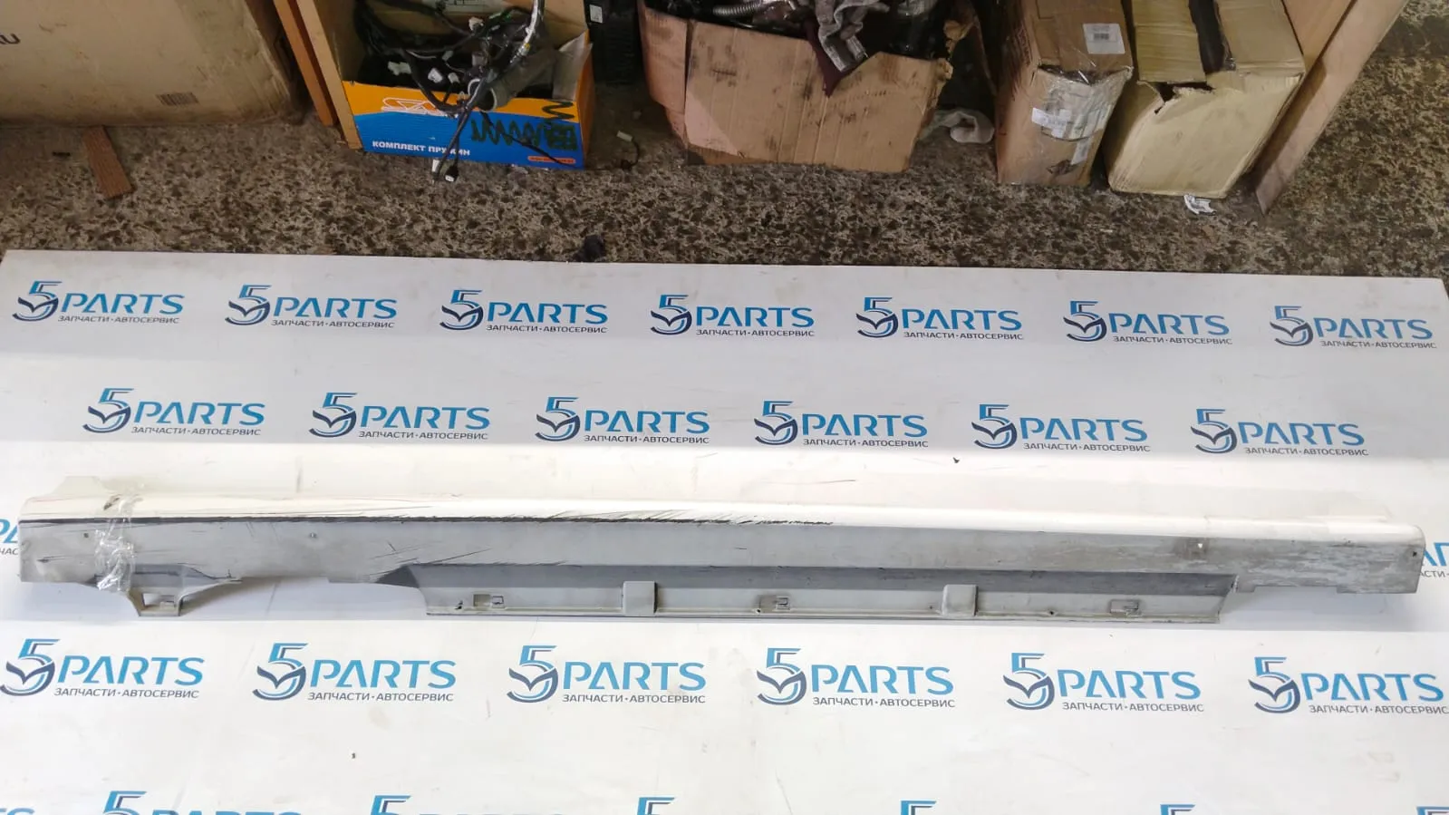 Накладка порога правого M6 (GG) 2002-2007